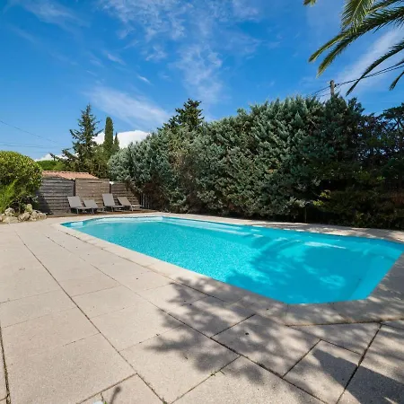 Pleasing Holiday In Ramatuelleb With Swimming Pool Saint-Tropez