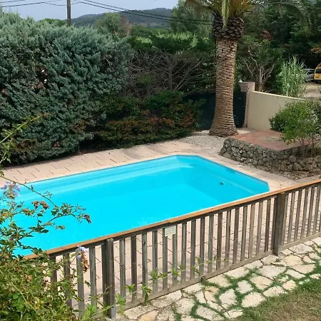 Feriehus Pleasing Holiday In Ramatuelleb With Swimming Pool Saint-Tropez